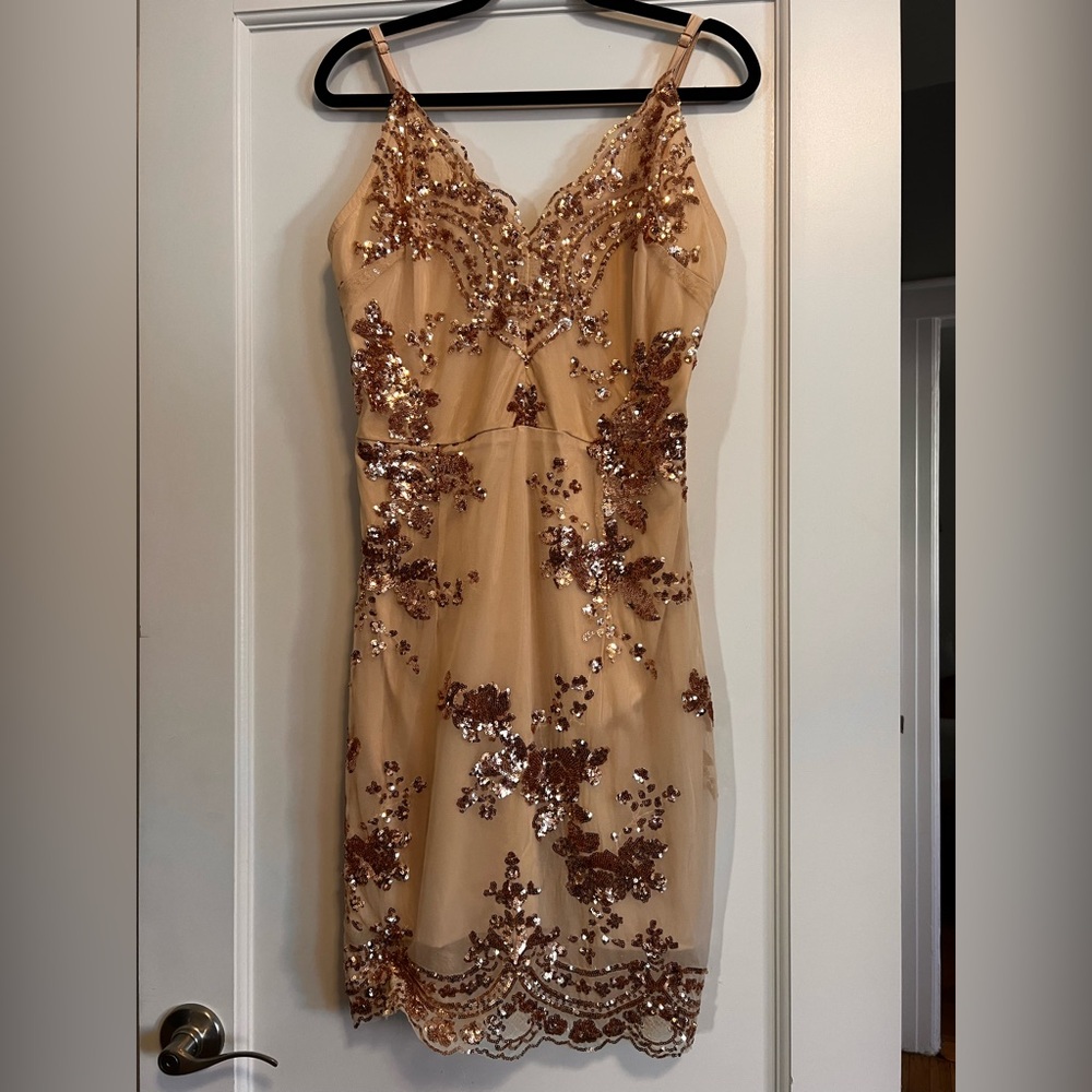 Bebe Rose Gold Sequin Nude Sheer Cocktail Dress – Size 12